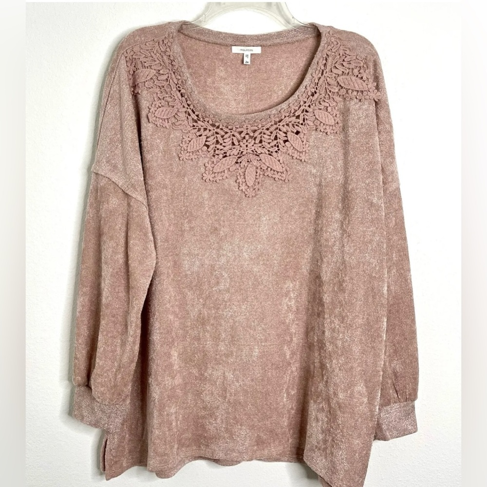 Maurices Women's Plus 2X Pink Sparkle Long Sleeves Sweater